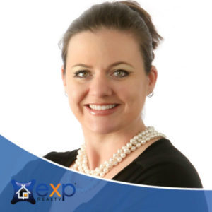 Holly Brink eXp Profile Photo -1